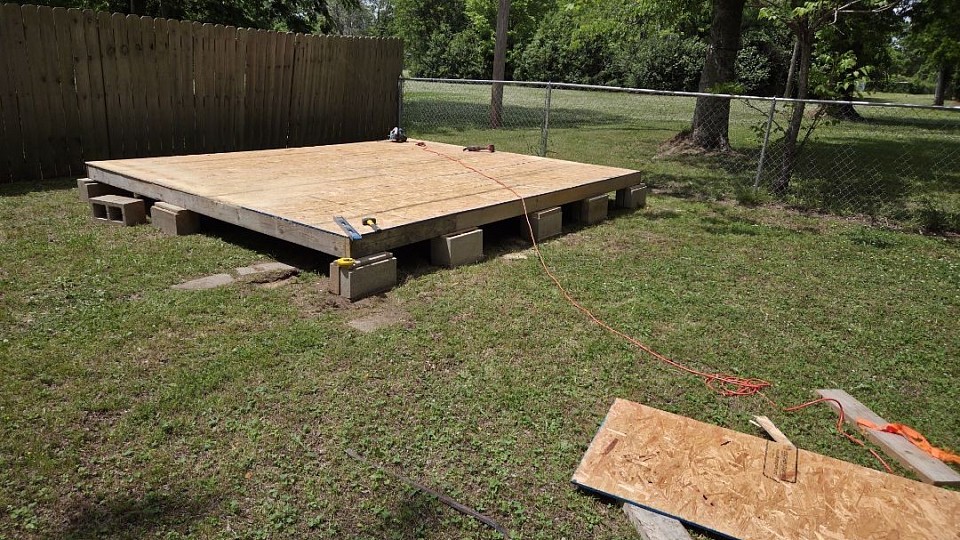 DECKING